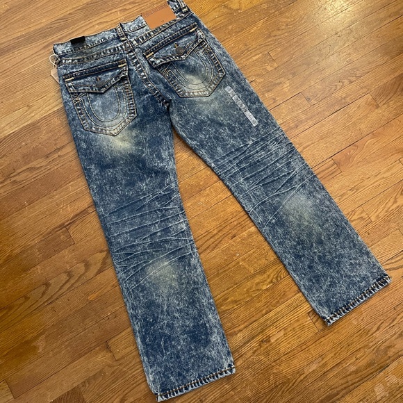 MAKE OFFER True Religion Mens Relaxed Straight Leg Jeans NWT - Picture 2 of 9